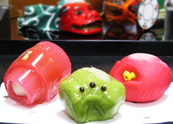 冬の生菓子パート１「松」「竹」「梅」