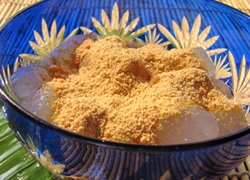 わらび餅（黒蜜付）